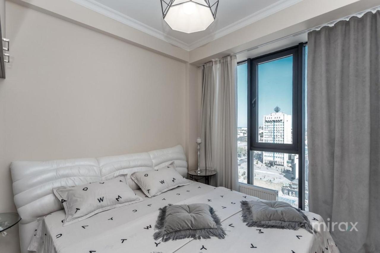 Utra Center Beste Apartment City View Kisinyov Kültér fotó