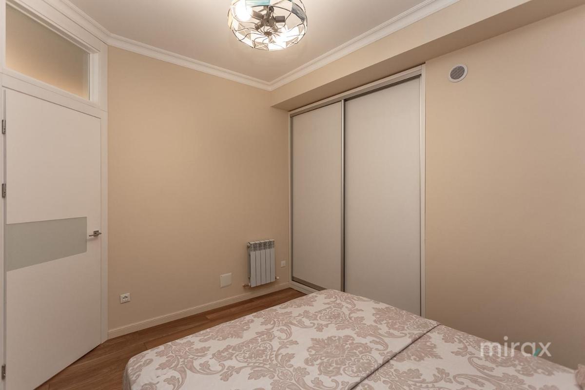 Utra Center Beste Apartment City View Kisinyov Kültér fotó