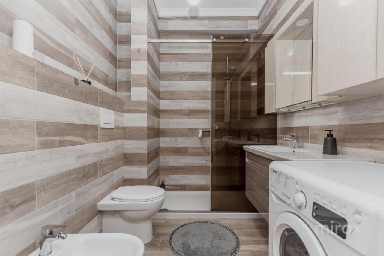 Utra Center Beste Apartment City View Kisinyov Kültér fotó